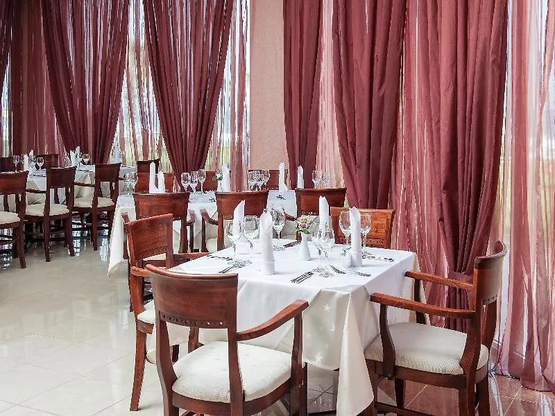 וארנה Grifid Hotel Encanto Beach 4*,