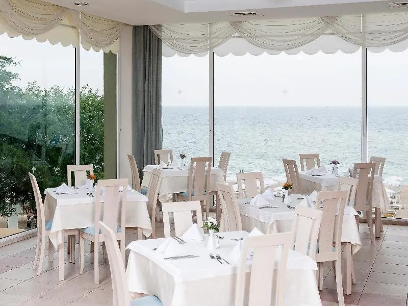 וארנה Grifid Hotel Encanto Beach