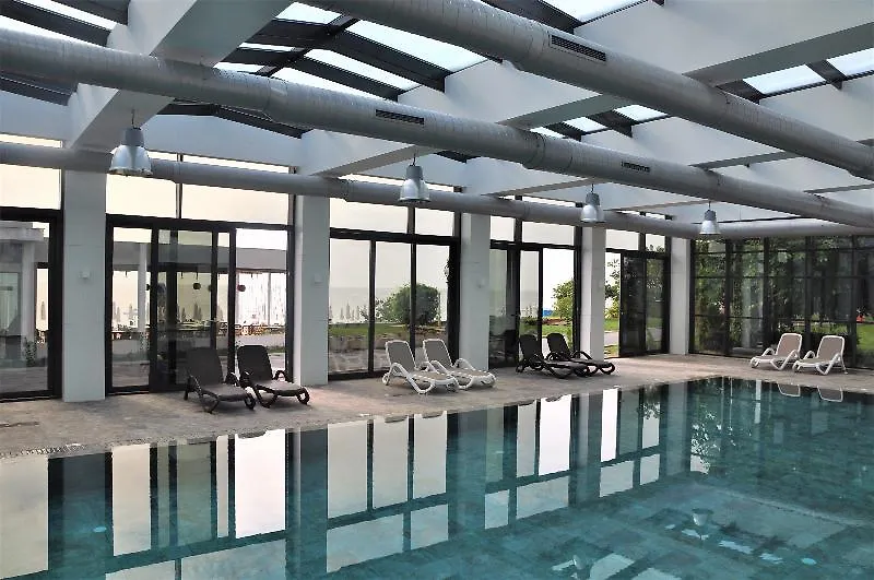 וארנה Grifid Hotel Encanto Beach
